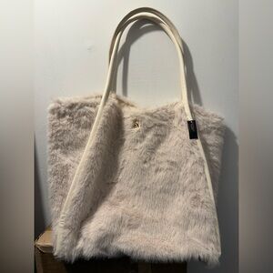 NWT Victoria’s Secret Cream Fuzzy Tote